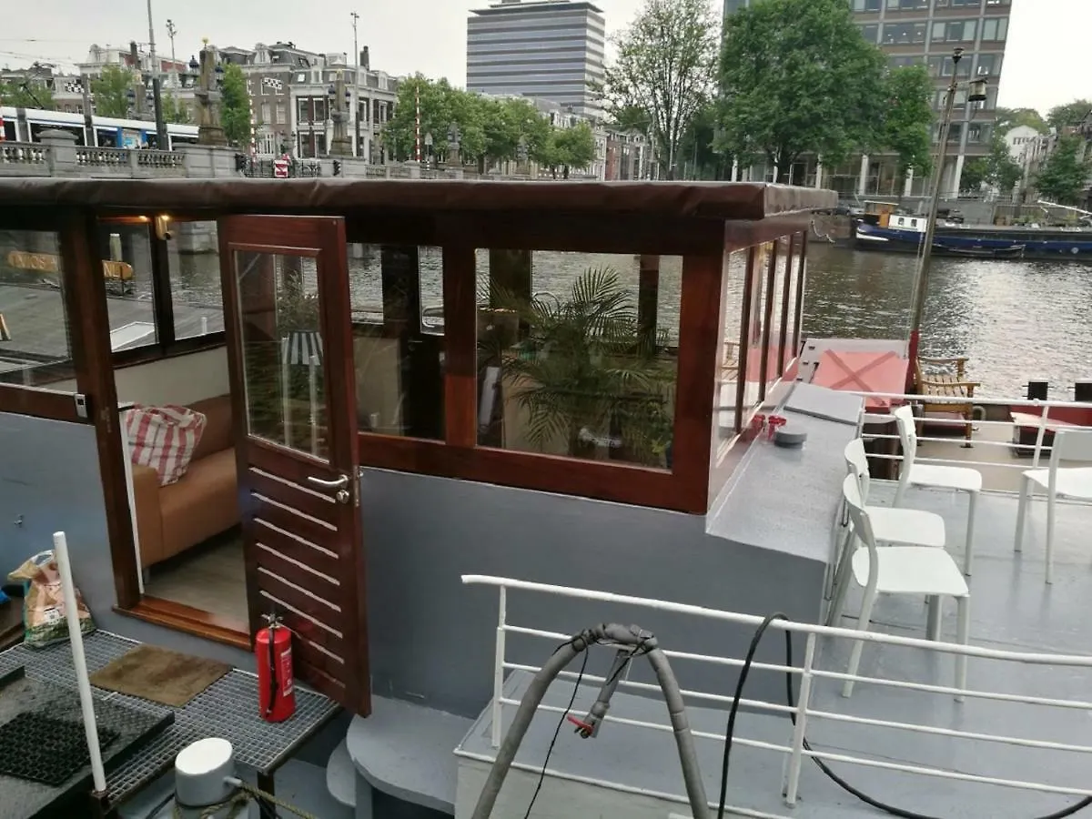 Houseboat Rose Apartment Amsterdam
